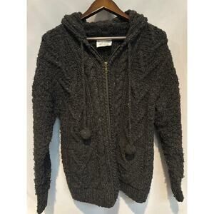 Women’s Handmade black wool zip up hooded sweater size Medium